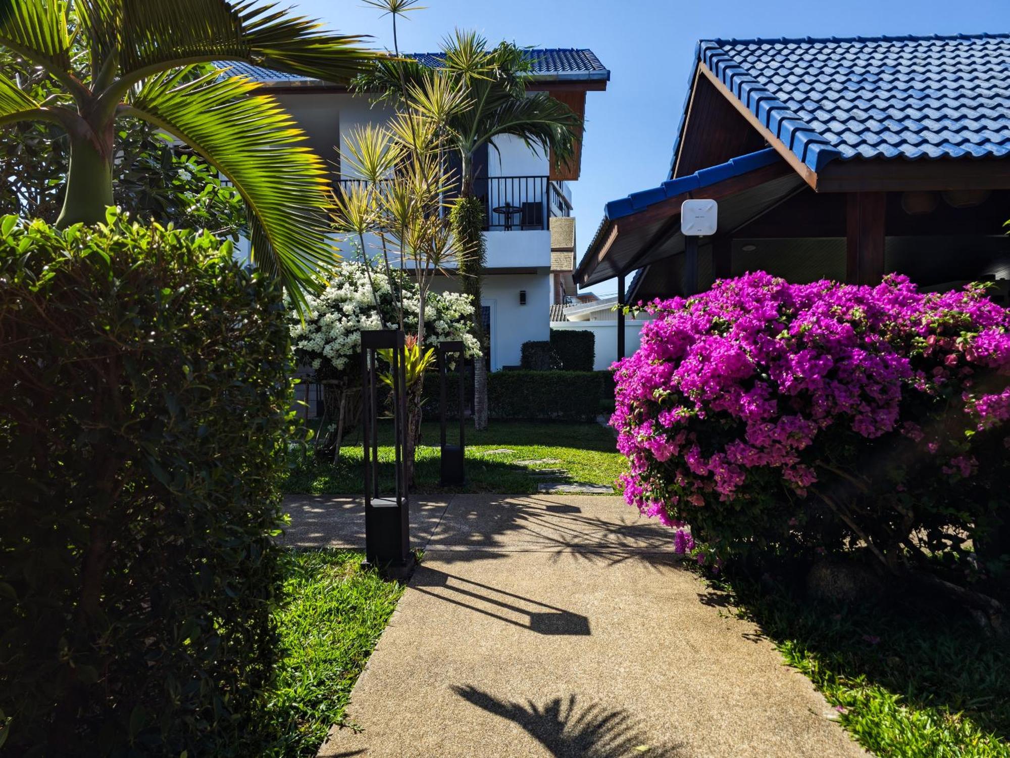 Phuket Airport Hotel - Sha Extra Plus Nai Yang Ngoại thất bức ảnh